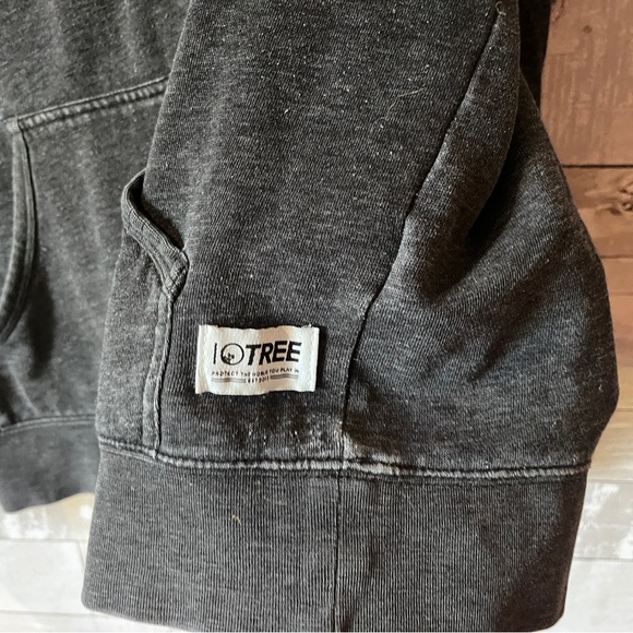 Women’s 10 Tree or Tentree Sweater/Hoodie - Picture 2 of 6